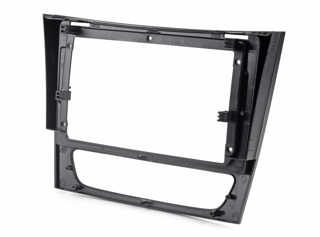 Рамка для UMS  MERCEDES E-class (W211) 2001-2009, 9"
