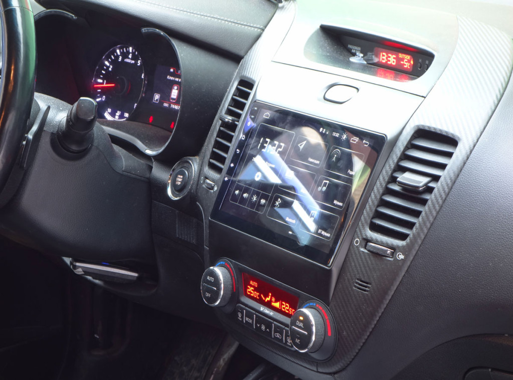 Рамка для UMS  KIA Cerato 2013-2020 (Classic), 9"