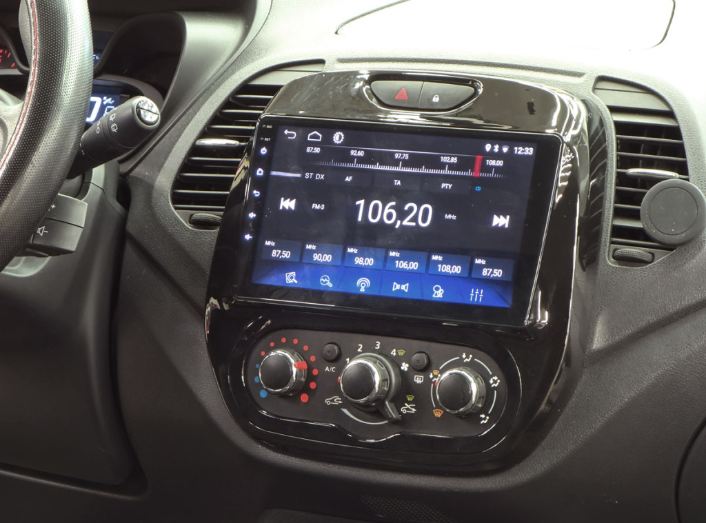 Рамка для UMS  RENAULT Kaptur 2015+ (Manual/Auto AC), 9" 