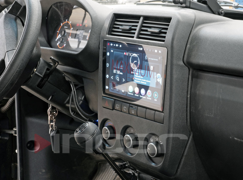 Рамка для UMS  LADA Niva 2019+, 9"